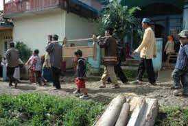 Upacara Adat Siraman dan Ngalungsur Geni dari Desa Dangiang Kecamatan Banjarwangi